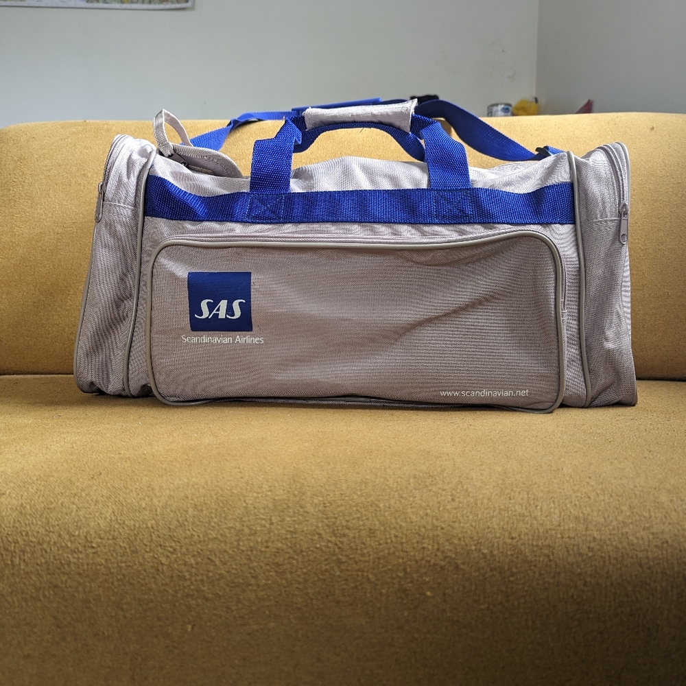 Vintage (1980s) SAS Scandinavian Airlines Duffel Bag